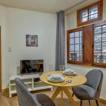 Ferienwohnung Au Coeur Du Vieil Annecy - Le Lys - Exterior foto